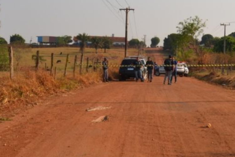 Polícia Civil prende um adulto e apreende um adolescente por homicídio na fronteira
