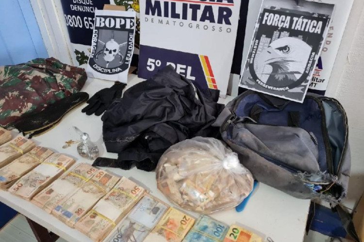 Polícia recupera quase meio milhão de reais de roubo em cooperativas