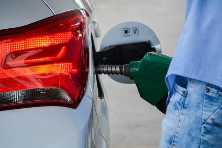 “Política de preço da Petrobras é a responsável pelo aumento dos combustíveis”, afirma diretor do Sindipetróleo