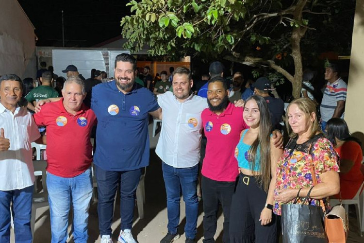 “Político trabalha para o povo e não o contrário”, afirma Irajá Lacerda durante reunião