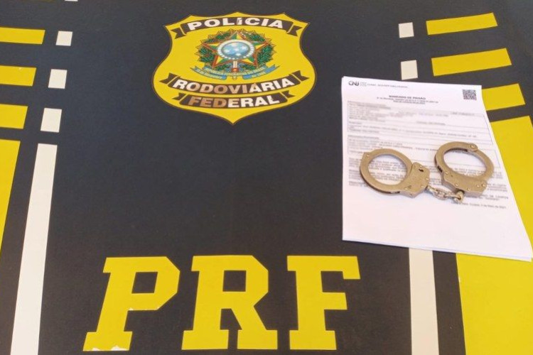 PRF cumpre cinco mandados de prisão em menos de uma semana em MT