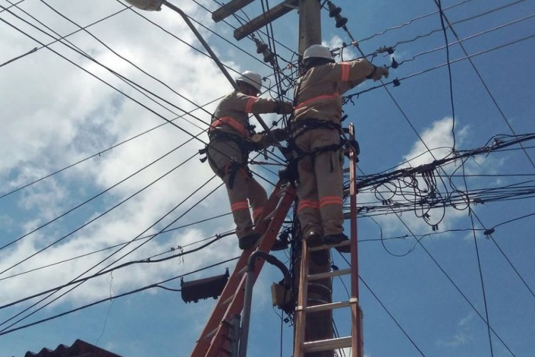 Privatização da Eletrobras pode impactar no aumento na tarifa de energia, diz representante de sindicato