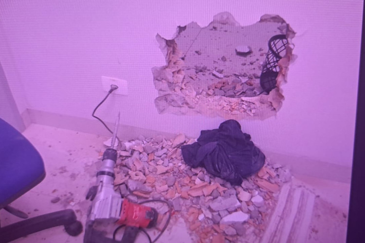 Quatro suspeitos de invadir agência bancária para furtar cofre são presos em flagrante em Vila Bela