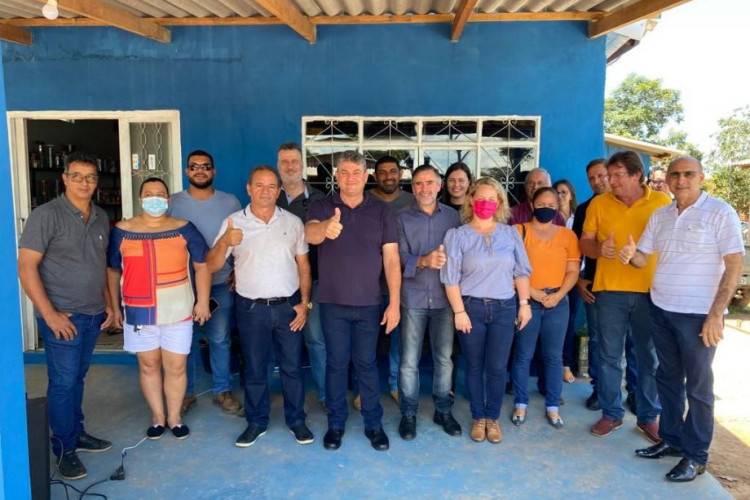 R$ 1,2 MILHÃO INVESTIDO: Deputado Moretto viabiliza energia elétrica para 350 famílias em Campos de Júlio