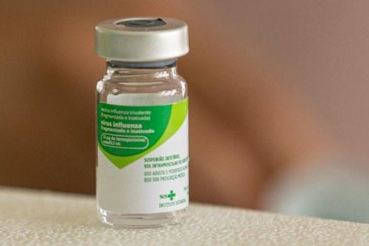 Secretaria de Estado de Saúde | SES distribui 96 mil doses de vacina contra a gripe aos municípios