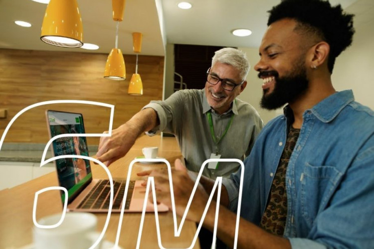 Sicredi chega à marca de 6 milhões de associados