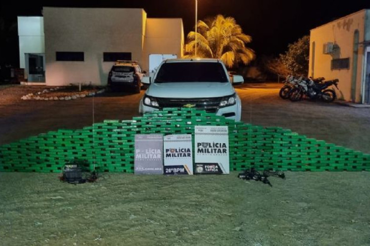 Traficantes são presos com 362 kg de cocaína na fronteira