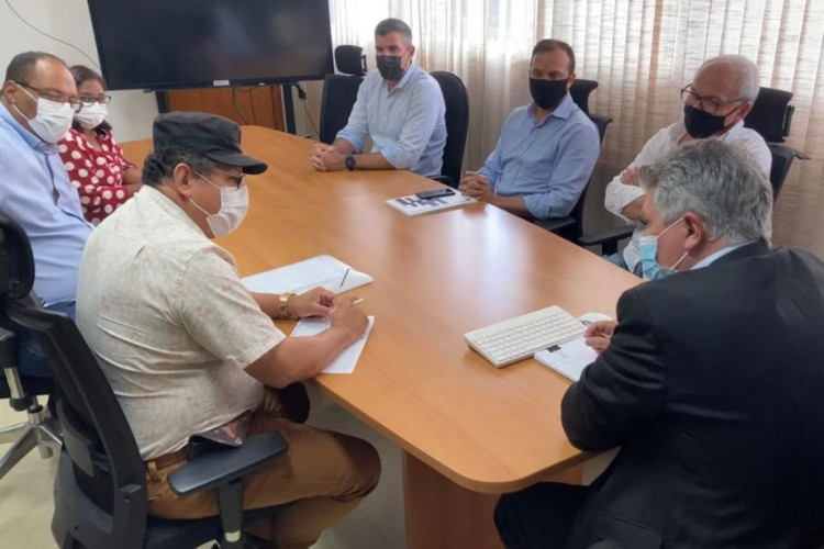 Tráfico de pessoas e segurança na fronteira são tratados em reunião entre Sesp e cônsul da Bolívia